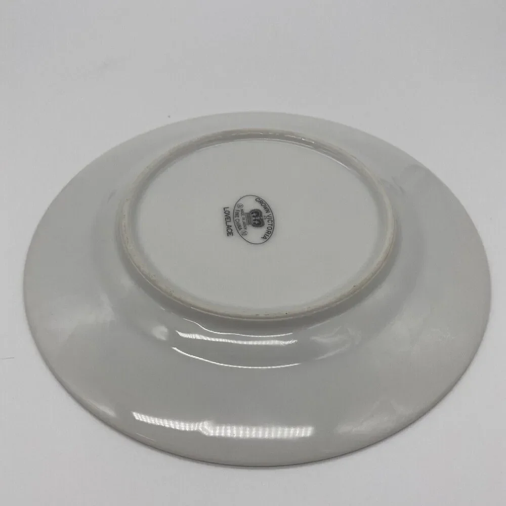 4 Vtg Crown Victoria Fine China Lovelace 6 1/2
